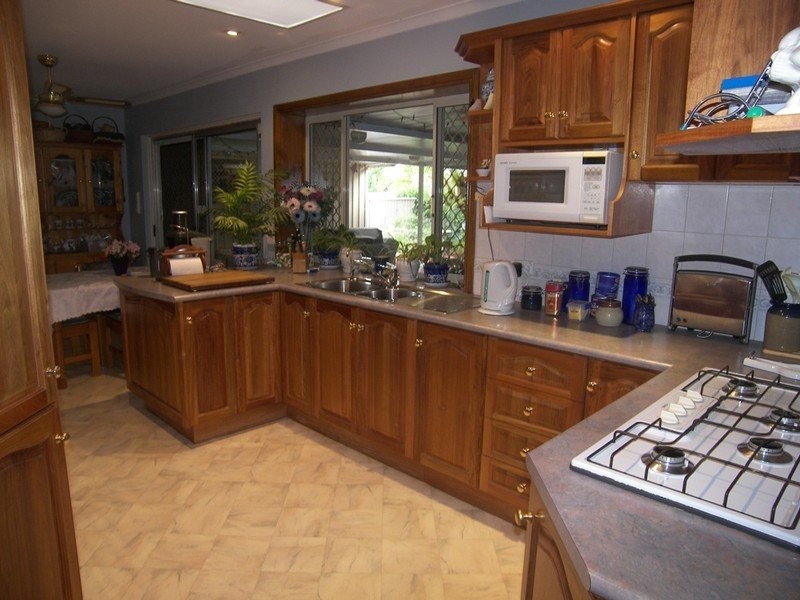 36 Barrington Crescent, Salisbury East SA 5109