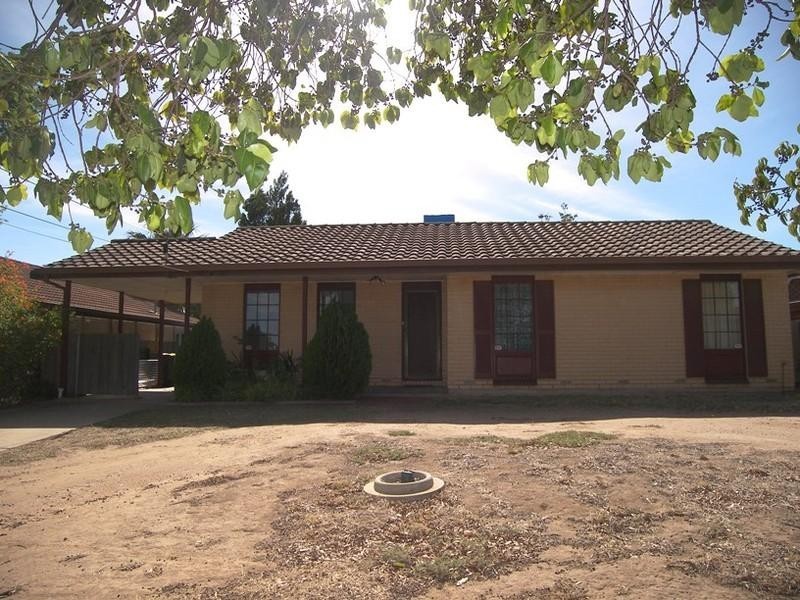 10 Dienelt Drive, Para Hills West SA 5096