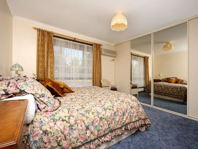 4 Olive Court, Parafield Gardens SA 5107