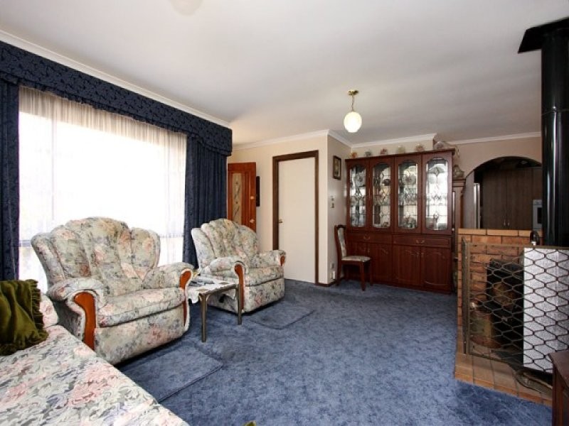 4 Olive Court, Parafield Gardens SA 5107