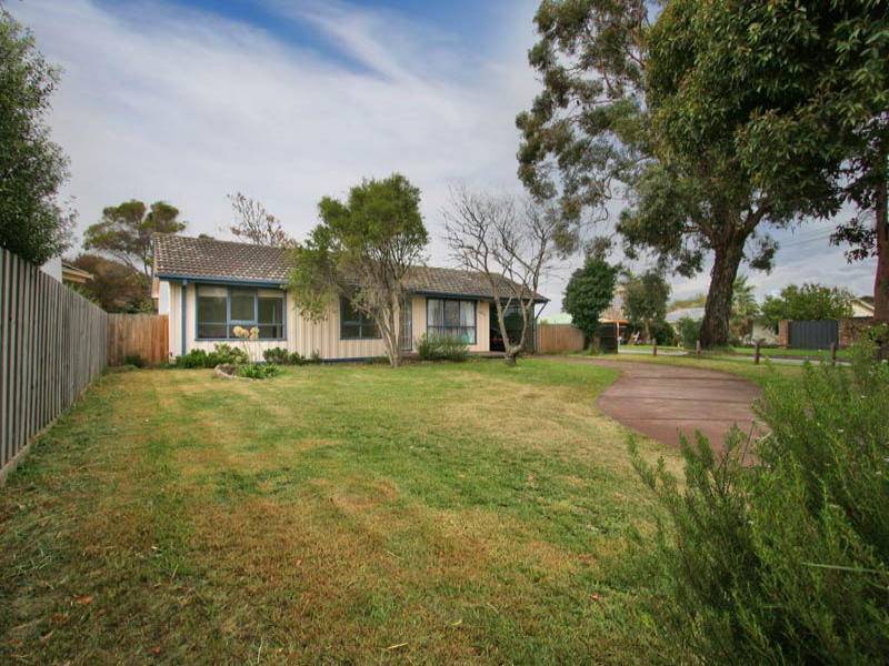 301 Eastbourne Road, Rosebud VIC 3939