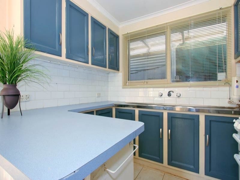 127 Ninth Avenue, Rosebud VIC 3939