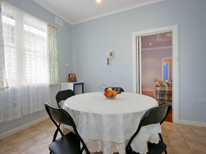 12 Fifth Avenue, Rosebud VIC 3939