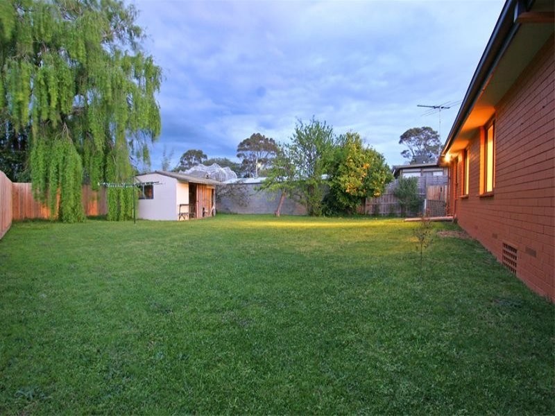 3 Orana  Crescent, Rosebud VIC 3939