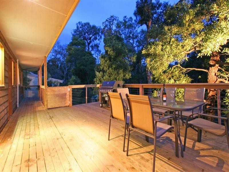 52 Seabrook Avenue, Rosebud VIC 3939