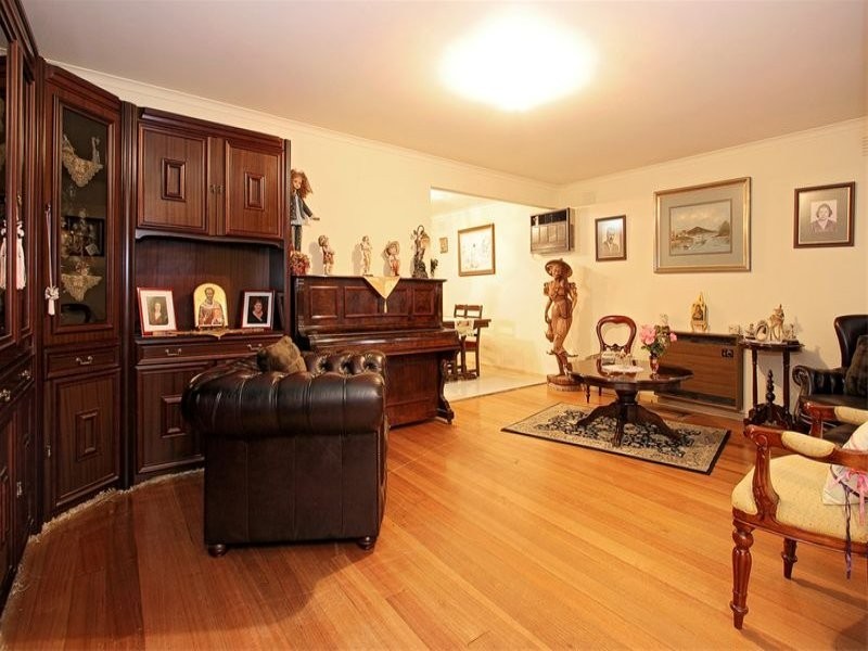 1 Martin Street, Rosebud VIC 3939