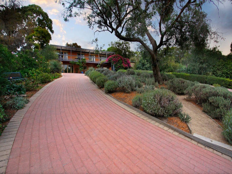 345 Waterfall Gully Road, Rosebud VIC 3939