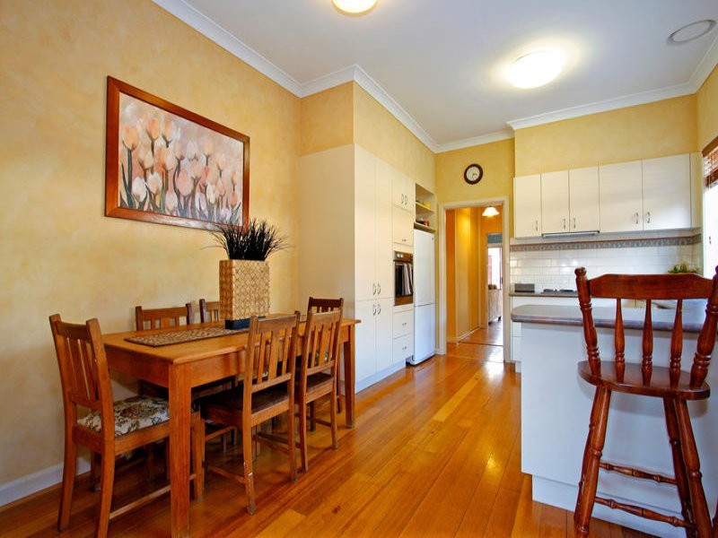 4 Coorabong Avenue, Rosebud VIC 3939