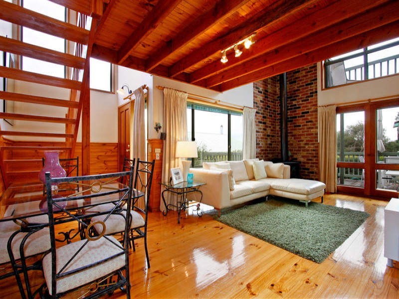 21 Woomera Street, Rye VIC 3941