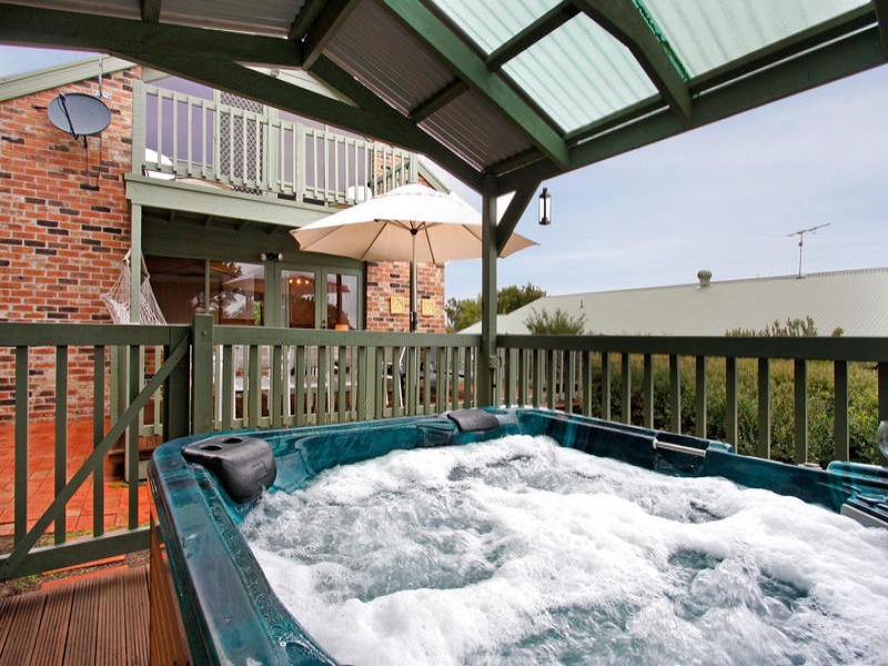 21 Woomera Street, Rye VIC 3941