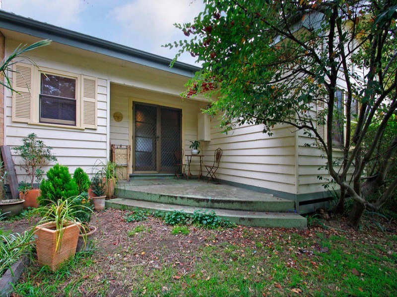 10 Warraburra Avenue, Rosebud VIC 3939