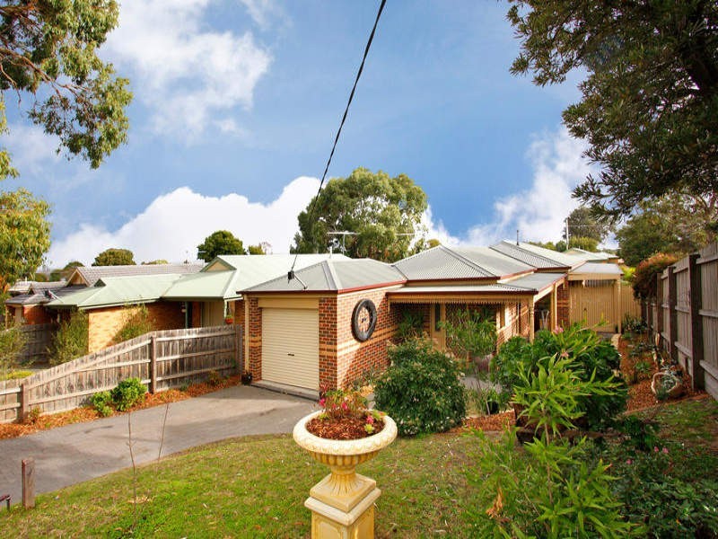 178 Seventh Avenue, Rosebud VIC 3939