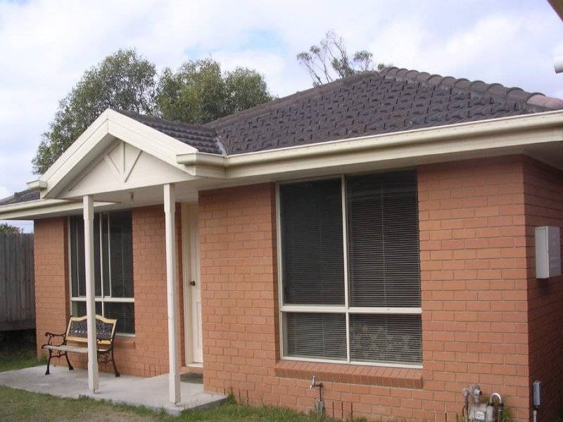 11a Walpole Avenue, Rosebud VIC 3939