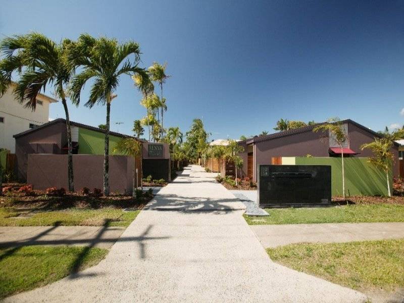 Aeroglen QLD 4870