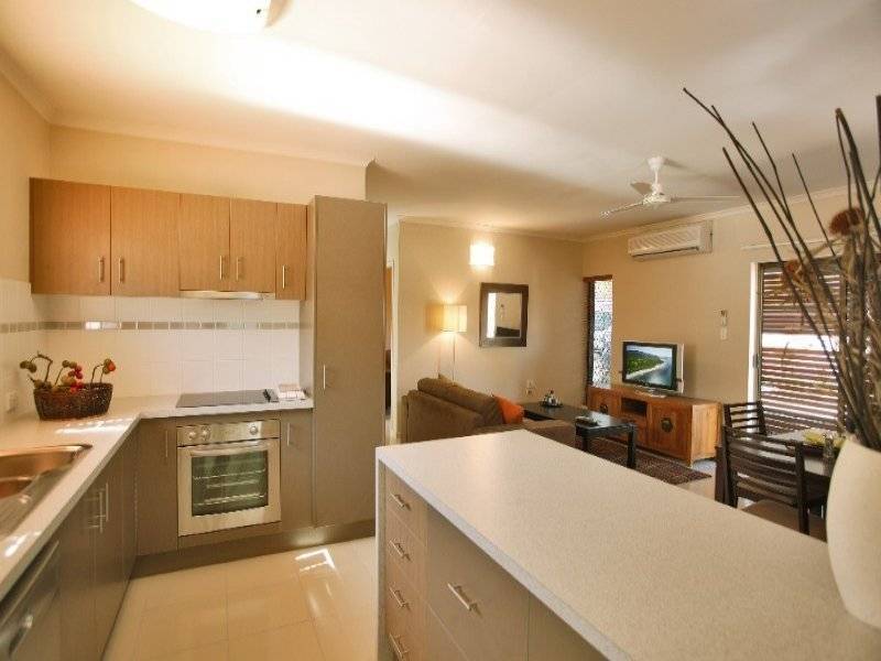 Aeroglen QLD 4870