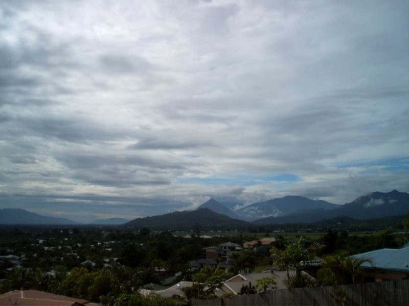 12 Guthrie Close, Bentley Park QLD 4869