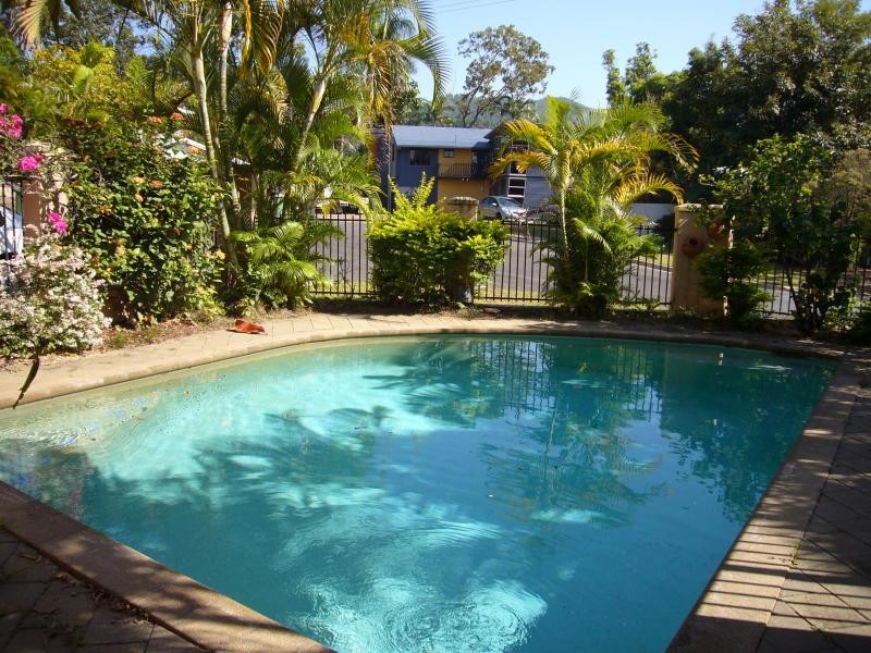 7 CREST CLOSE, Bayview Heights QLD 4868