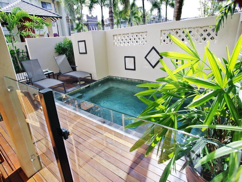 12 Gregory Street, Cairns QLD 4870