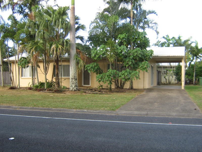 50 ROBERT ROAD, Bentley Park QLD 4869