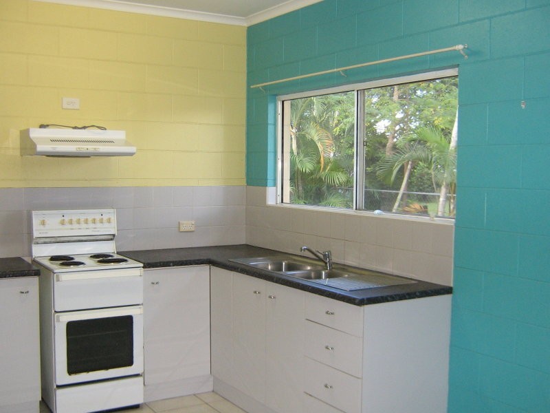 50 ROBERT ROAD, Bentley Park QLD 4869