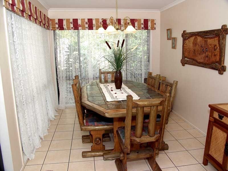 28 Inverary Place, Parkinson QLD 4115