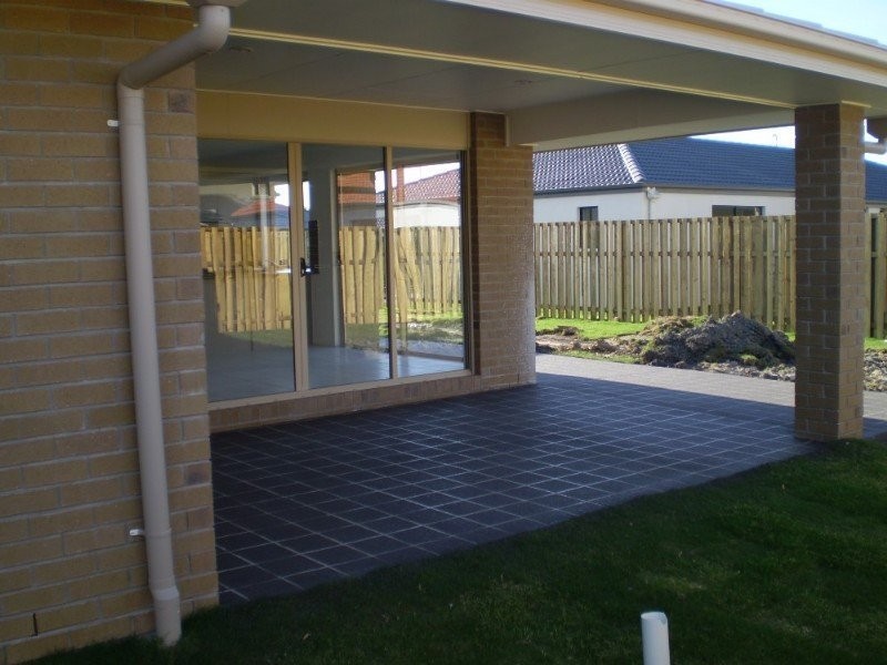 32 Freshwater Circuit, Berrinba QLD 4117