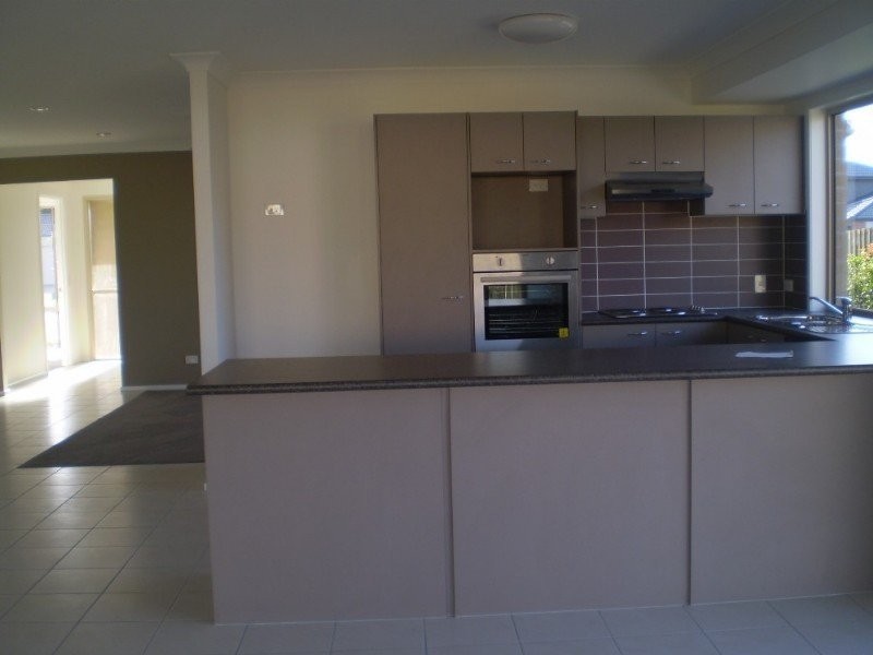 32 Freshwater Circuit, Berrinba QLD 4117