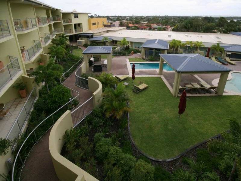 36 Browning Boulevard, Battery Hill QLD 4551