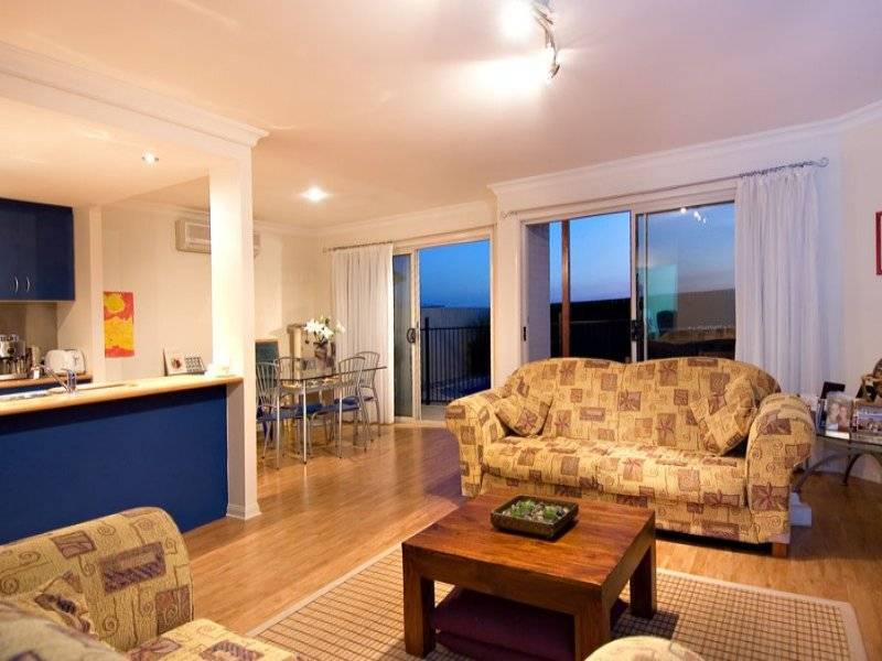 49 O’Reilly Dr, Caloundra West QLD 4551