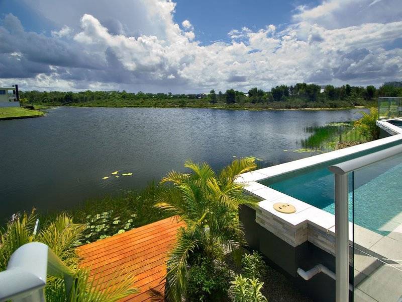 9 Ballinger Place, Pelican Waters QLD 4551