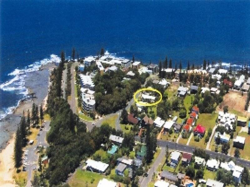 6 Ernest Street, Kings Beach QLD 4551