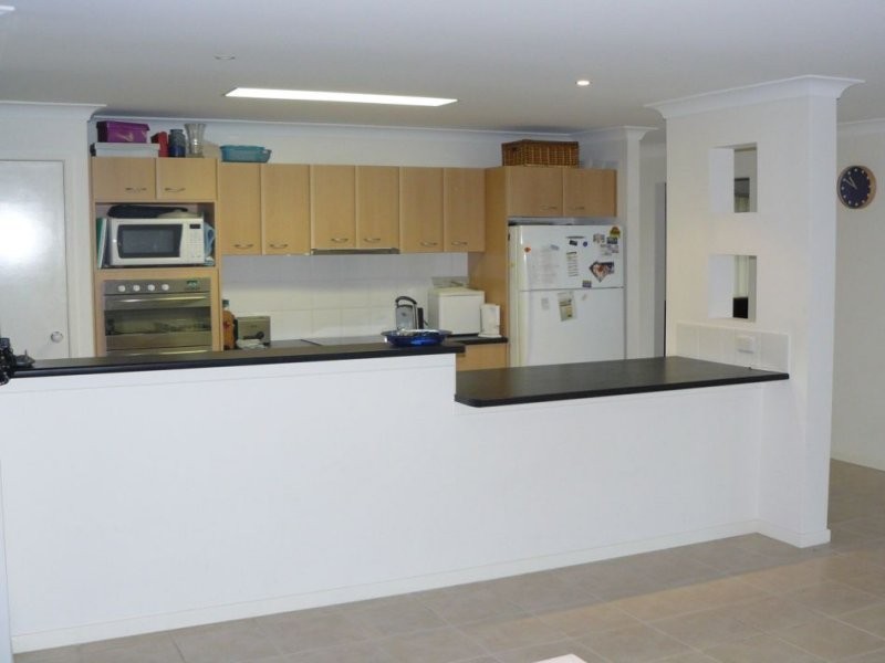 1 Kamala Place, Meridan Plains QLD 4551