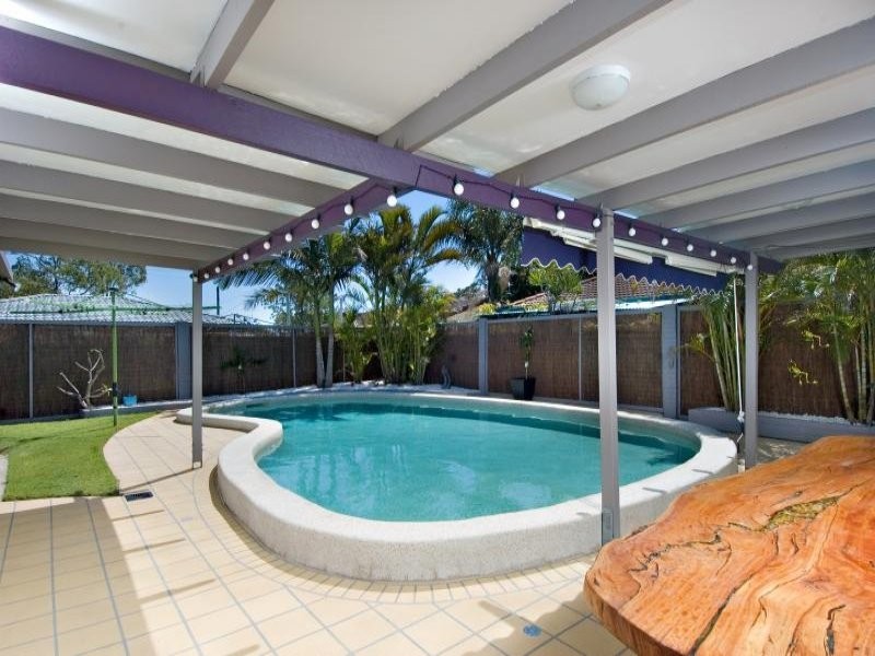 24 Wavell Avenue, Golden Beach QLD 4551