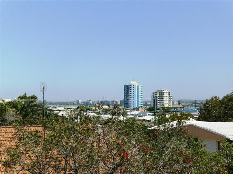 6 Bombala Terrace, Caloundra QLD 4551