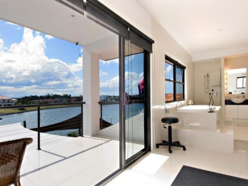 21 Godwin Place, Pelican Waters QLD 4551