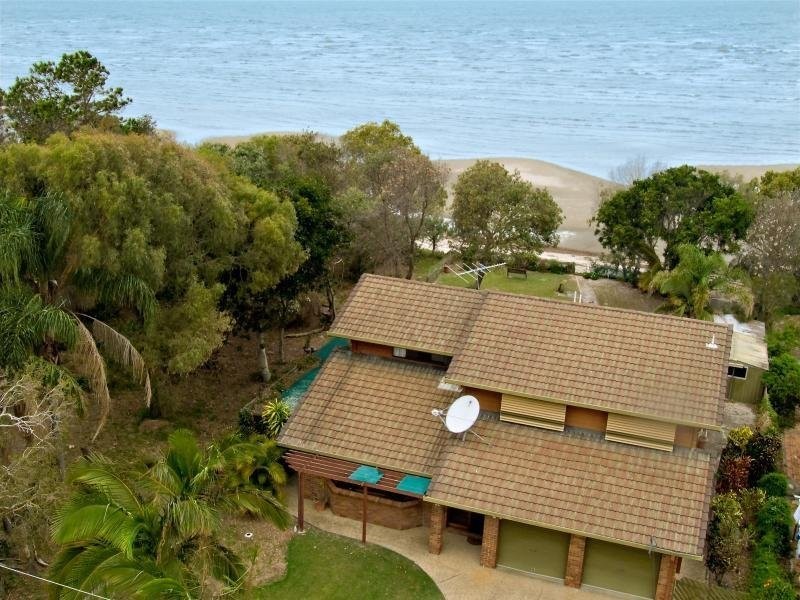 54 Bayside Drive, Beachmere QLD 4510