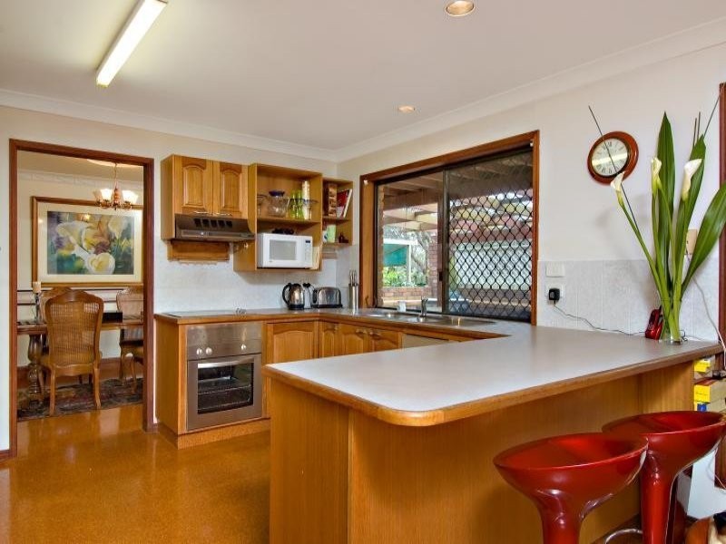 54 Bayside Drive, Beachmere QLD 4510