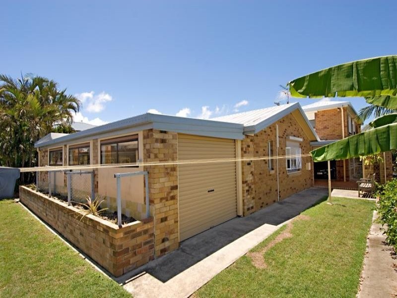 18 Booker Parade, Golden Beach QLD 4551