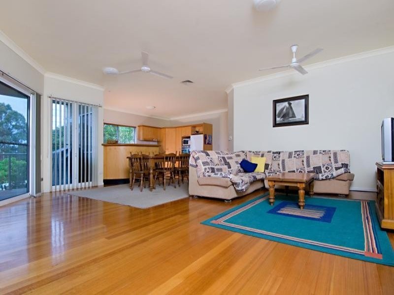 6 Drake Street, Golden Beach QLD 4551