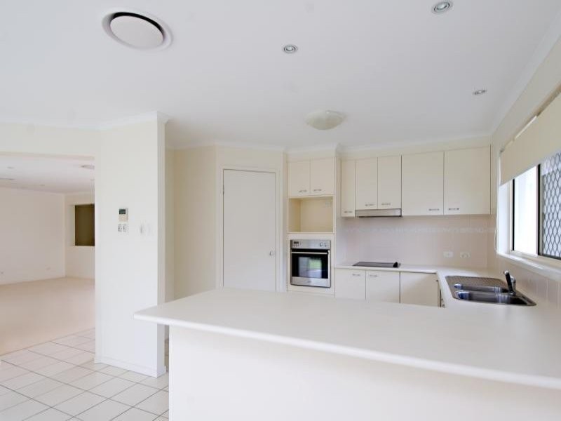 21 Lander Street, Pelican Waters QLD 4551