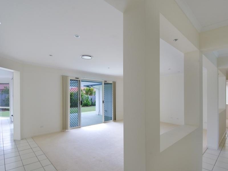 21 Lander Street, Pelican Waters QLD 4551