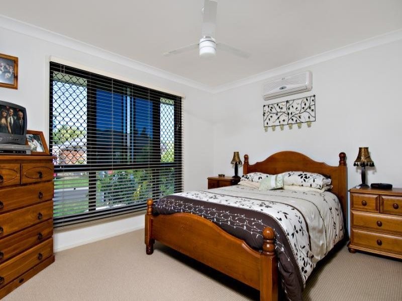 33 Huntley Place, Caloundra QLD 4551