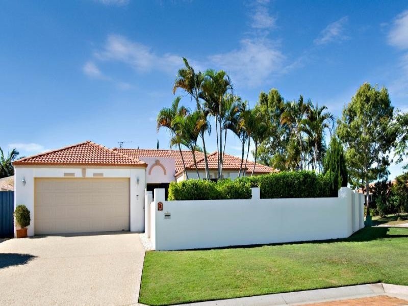 1 Edwardson Drive, Pelican Waters QLD 4551