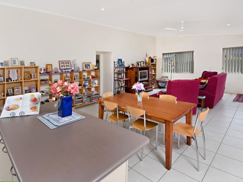 10 Brushwood Street, Currimundi QLD 4551