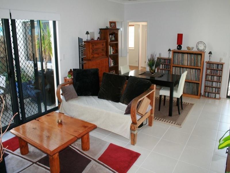 26 Gipps Street, Caloundra West QLD 4551