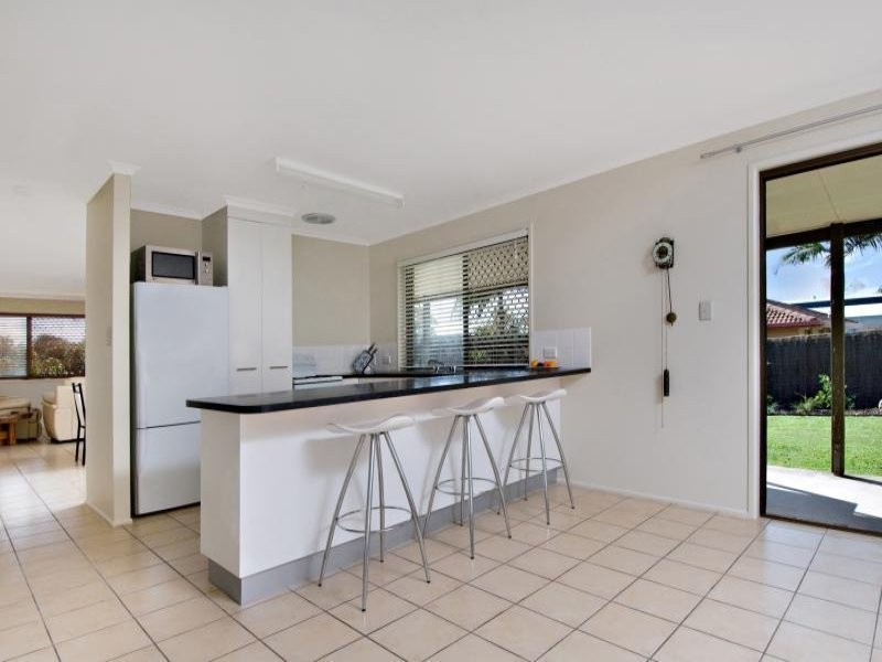 10 Aruma Place, Currimundi QLD 4551