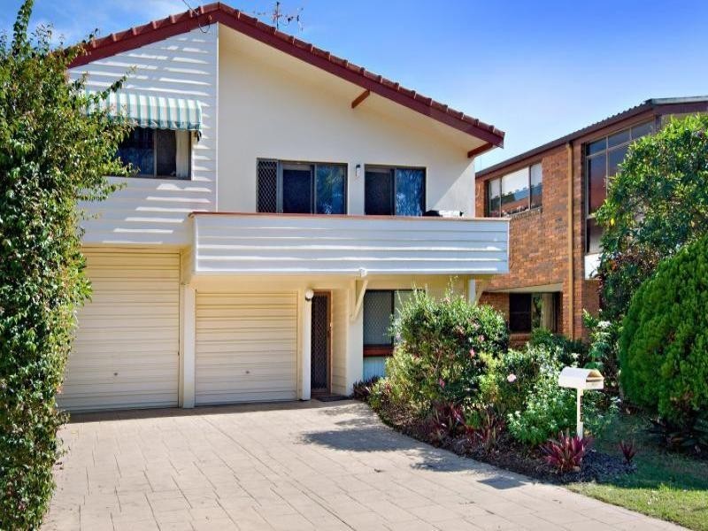 110 Esplanade, Golden Beach QLD 4551