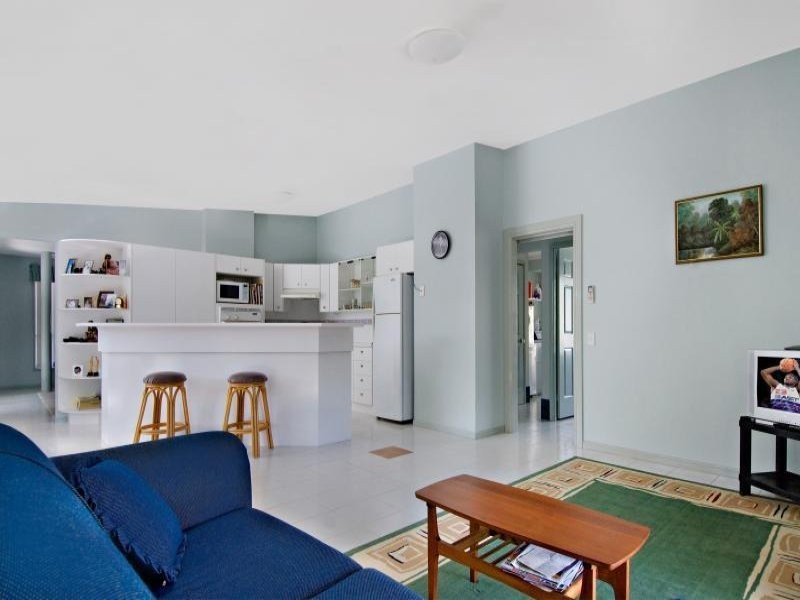 5 Grace Court, Pelican Waters QLD 4551