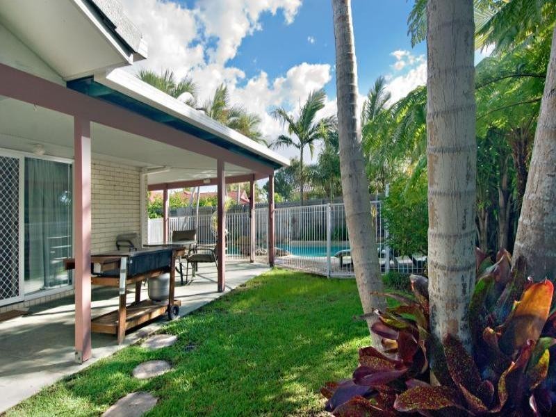 5 Grace Court, Pelican Waters QLD 4551