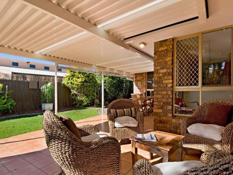 4 Arilpa Street, Warana QLD 4575
